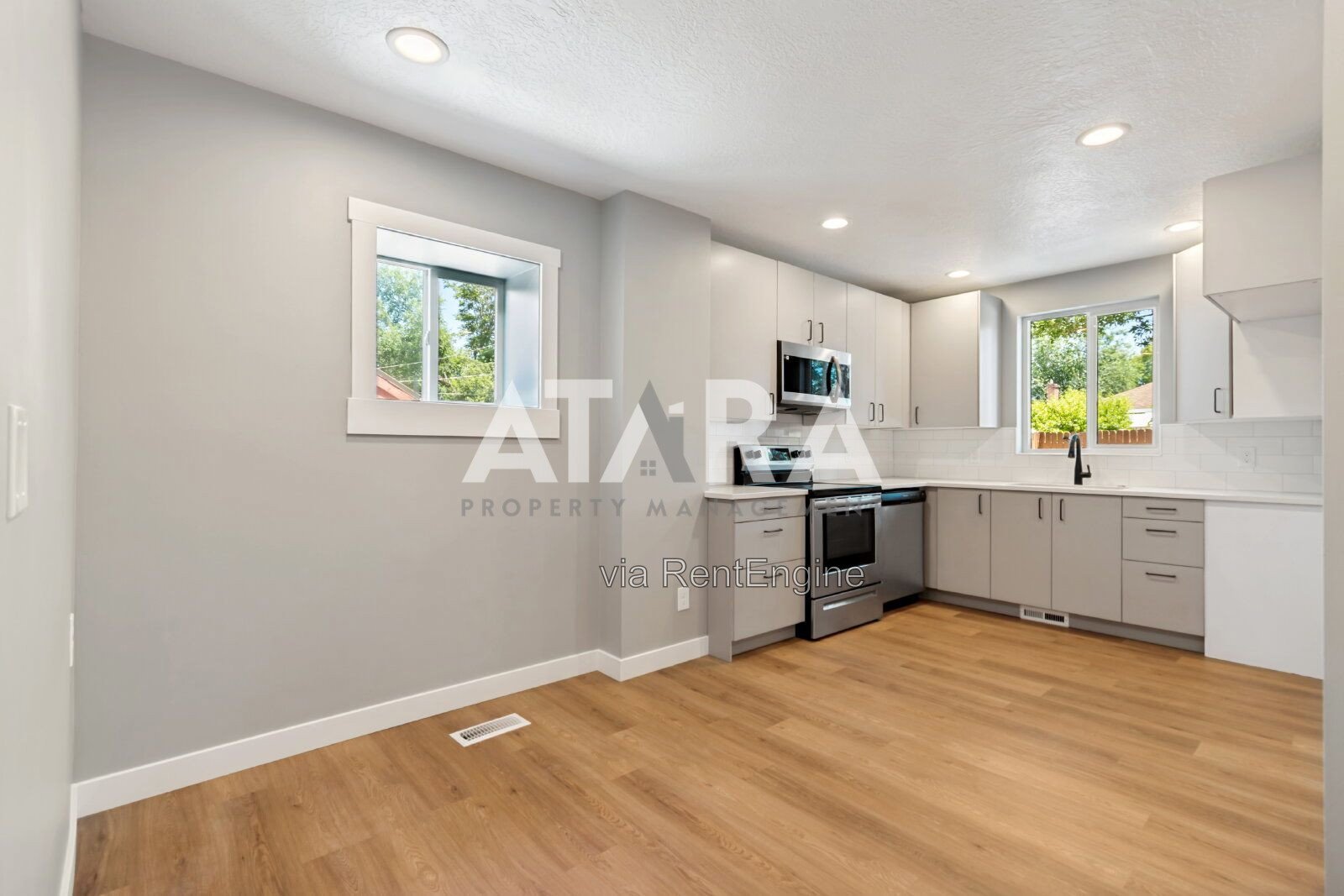 Main Floor Remodeled  Duplex in Prime Salt Lake City Location! property image