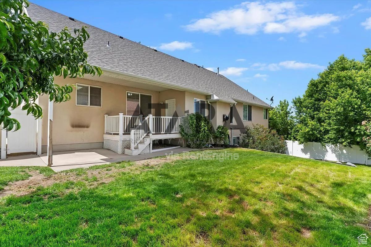 3 Bedroom, 1 Bath Walk-Out Basement Apartment in the Beautiful Farmington Foothills property image